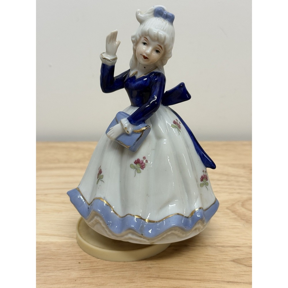 Vintage Porcelain Lady Music Box You Light Up My Life FEI Japan #44